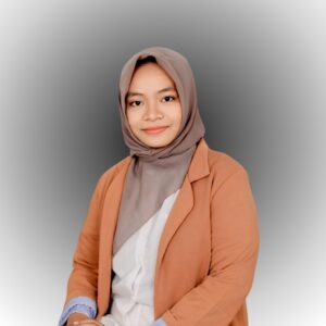 Fitri (COO)